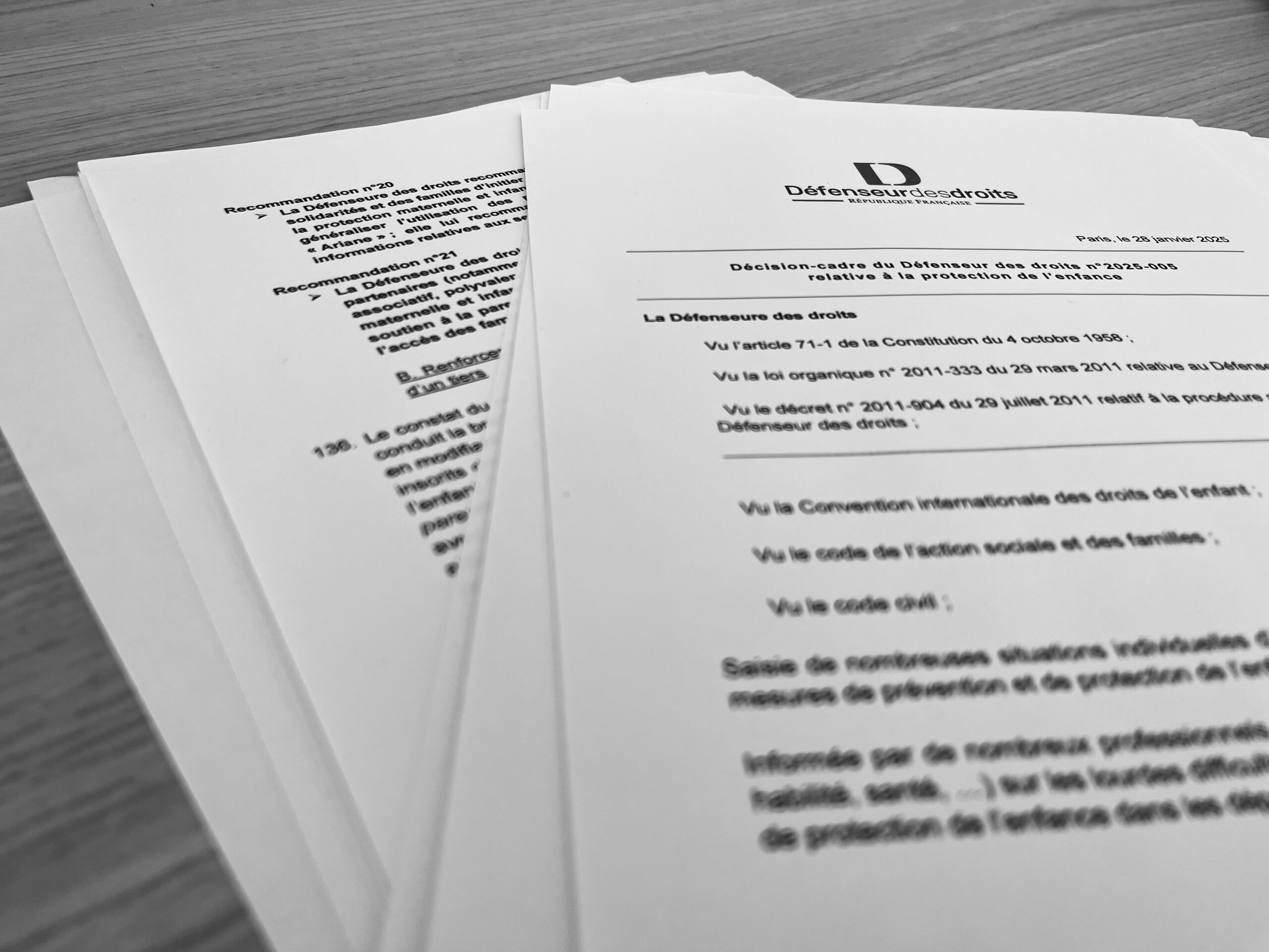 La Défenseure des droits recommande la généralisation d’Ariane et Petits pas, Grands pas