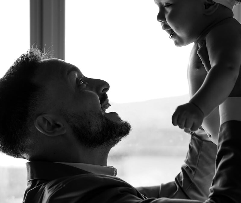 Comment prévenir le syndrôme du bébé secoué en tant que professionnel·le de santé ?