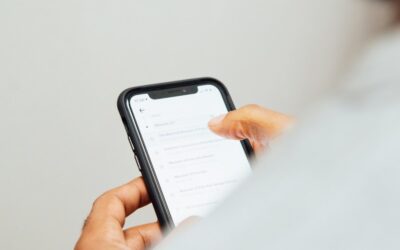 Le téléphone en santé publique : outil de connexion ou déconnexion ?